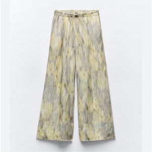 ZARA PRINTED RAMIE
PALAZZO PANTS
YELLOW SIZE XS